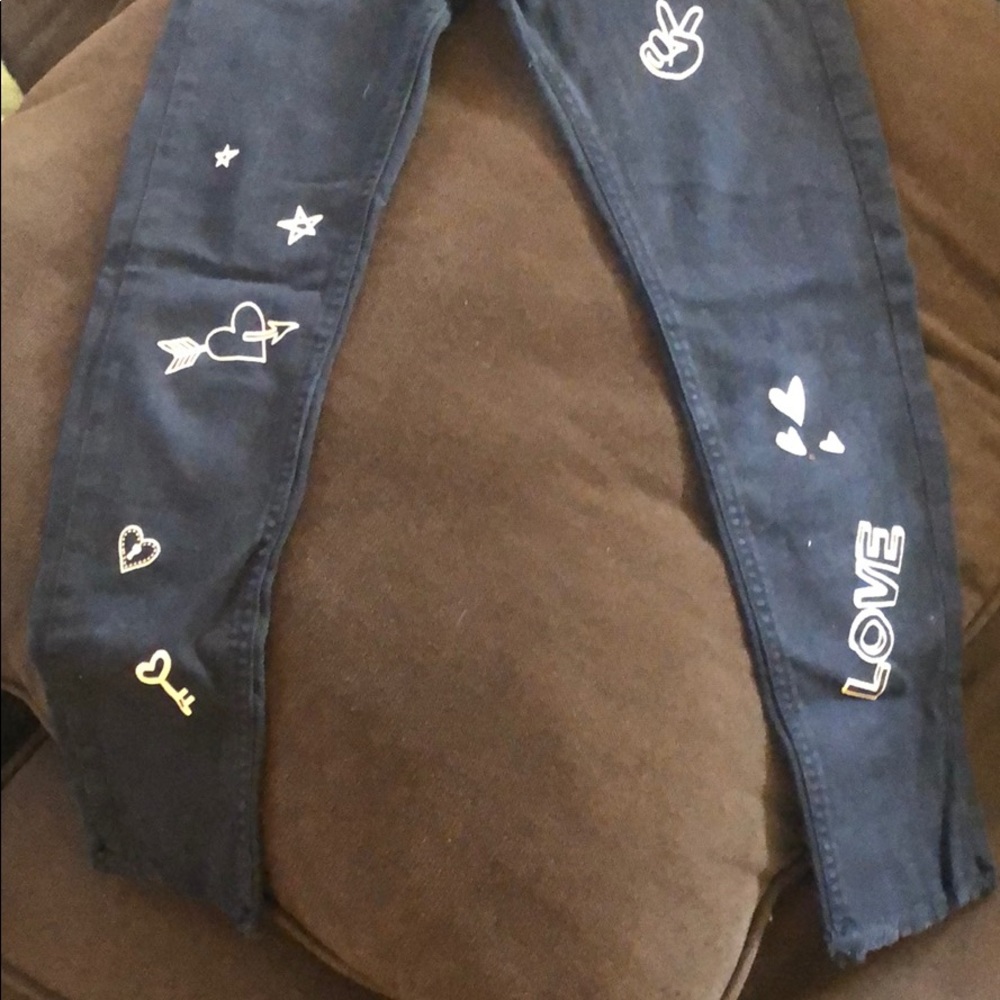 Jeans - Picture 2 of 4